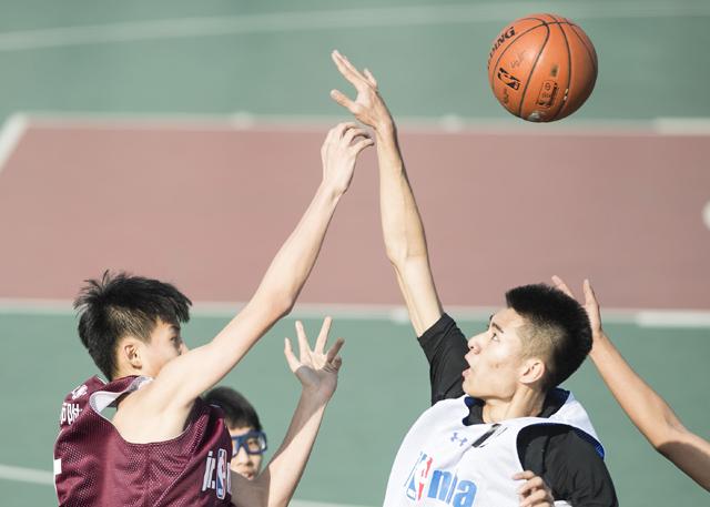 精品亚洲一区二区三区